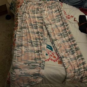 Pink and grey camo pajama pants size 2x